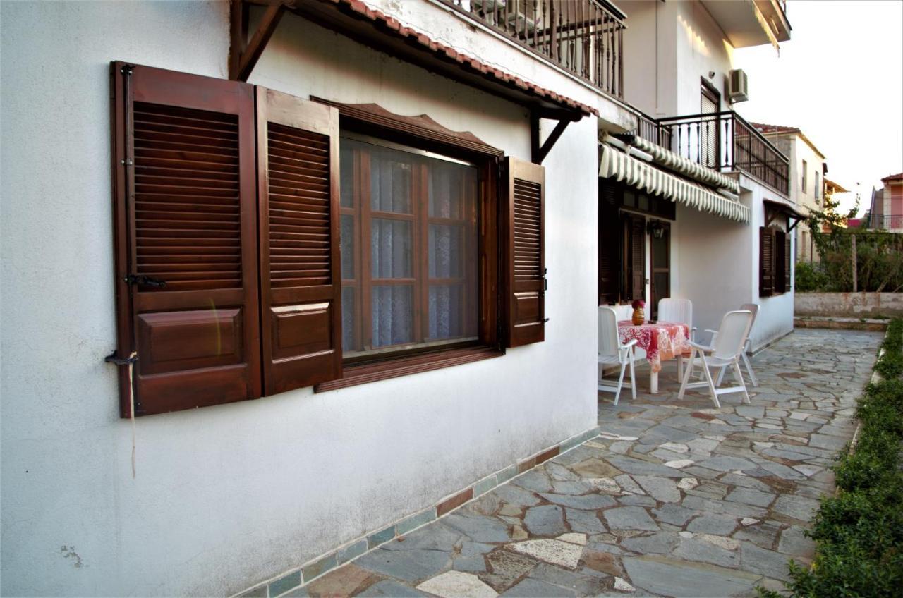Vranas Property Szkála Szotírosz Kültér fotó